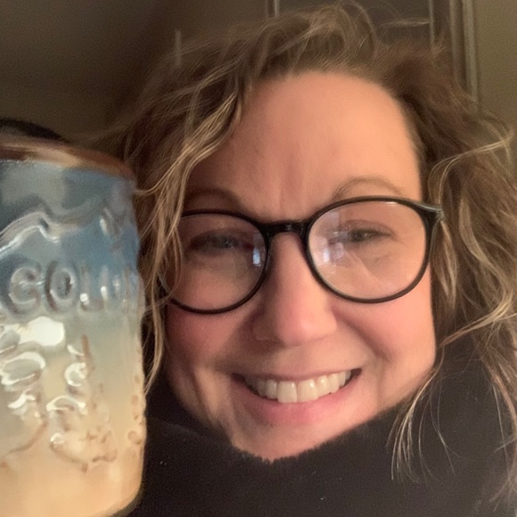 Meet your Posher, Penny - Picture 2 of 3